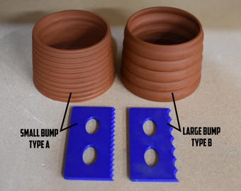 May include: Two terracotta-colored, cylindrical pots with horizontal ridges, paired with two blue plastic tools. The tools have a rectangular shape with two circular holes and a serrated edge. Text labels identify the tools.