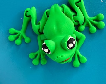 Articulated Green Frog Magnet, 3D Printed Locker Decor, Office Accessory