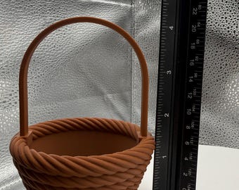 Rope-Twist Easter Basket – Miniature Woven-Style Storage for Treats or miniatures