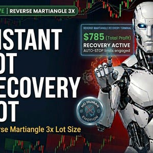 Könnte beinhalten: Ein futuristisches Bild mit einem metallischen Roboter mit leuchtend blauen Augen. Der Text lautet "INSTANT LOT RECOVERY BOT" und "Reverse Martiangle 3x Lot Size." Ein Bildschirm zeigt "785 $ (Gesamtgewinn)" und "RECOVERY ACTIVE." Ein Abzeichen sagt "NO HUMAN EMOTION."