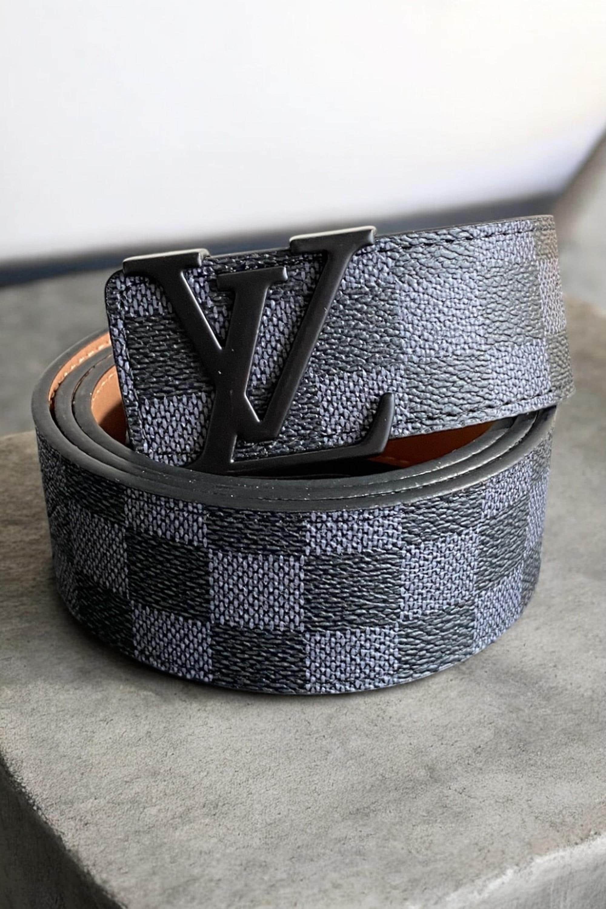 louis vuitton women's belt silver buckle