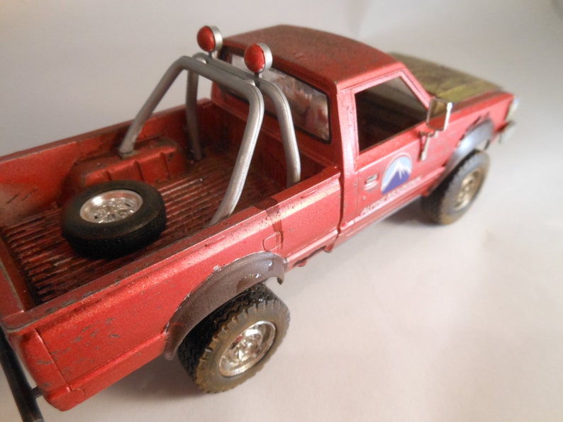 4x4Truck,1/24 Scale Model, Rusted Datsun ,Red Pickup Truck,OffRoad Truck,ScaleModelCar,HandmadeModel,JunkedPlastic,DatsunPickup,barnfind image 3