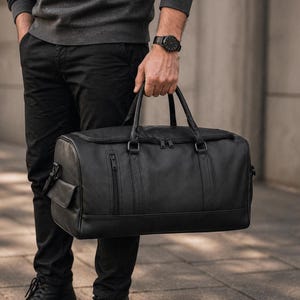Leather Duffel Bag for Men, Carry On Travel Bag, Large Weekender Bag, Handmade Leather Gym Bag, Overnight Bag, Mens Leather Duffel