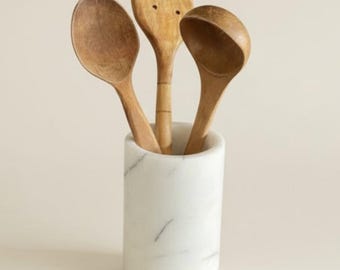 Lilac Marble Spoon Rest – Handcrafted