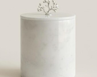Poubelle en marbre blanc avec poignée corail argenté - Design avec couvercle