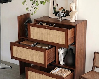 Armario de almacenamiento de ratán nogal, librería con cajones escalonados de caña.