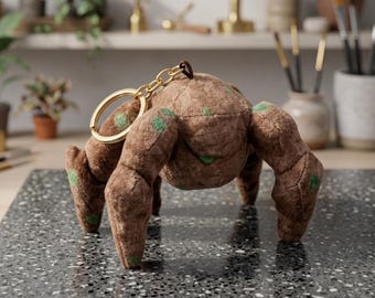 Llavero de peluche de Rocky "Ave María" – 12 cm. Lindo mini colgante de peluche para fans y coleccionistas.