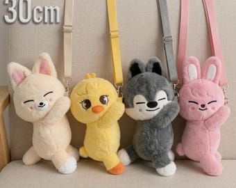 Bolso bandolera de peluche SKZOO de Stray Kids – Bolso de hombro con un personaje adorable