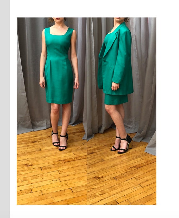 emerald green business dress
