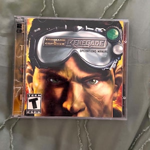 Command & Conquer Renegade PC Game 2 Disc Complete EA Games Windows Vintage