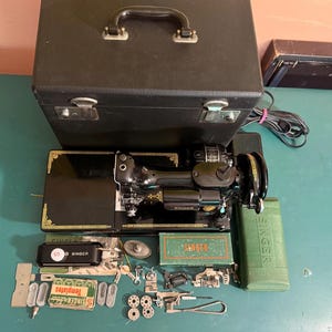 Singer Featherweight 221 Sewing Machine March 1951 Serviced Working