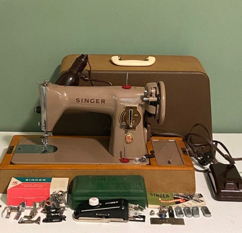 Wunderschöne Singer 15C Nähmaschine Brasilien Mit Gelenklampe | Etsy