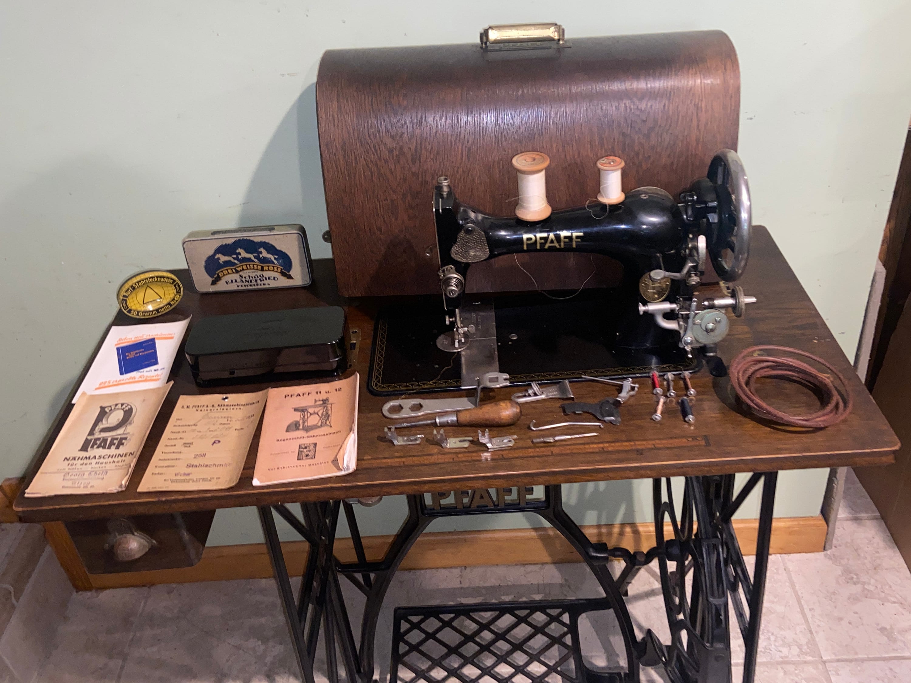 Vintage Pfaff model 11 Treadle Sewing Machine , Attachment’s , Manuals +Manual working