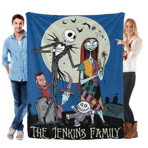Personalized Nightmare Before Christmas Flannel Blanket, Custom Family Name Jack & Sally Throw, Movie Fan Gift, Cozy Holiday Home Decor bild 2