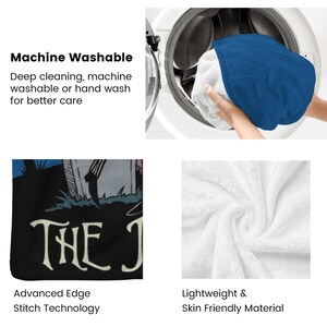 Personalized Nightmare Before Christmas Flannel Blanket, Custom Family Name Jack & Sally Throw, Movie Fan Gift, Cozy Holiday Home Decor bild 5