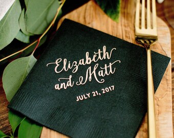 2 Pack Graphique de France Graphique Set of 20 36-Ply Christmas Themed Cocktail Napkins Holiday Mittens