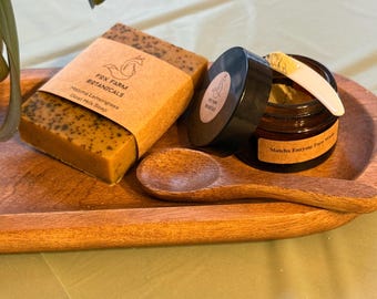 Enzymatisches Matcha-Gesichtspeeling für ein sanftes Peeling und eine strahlende Haut | Natürliche botanische Hautpflege | Fuchs Farm Botanicals