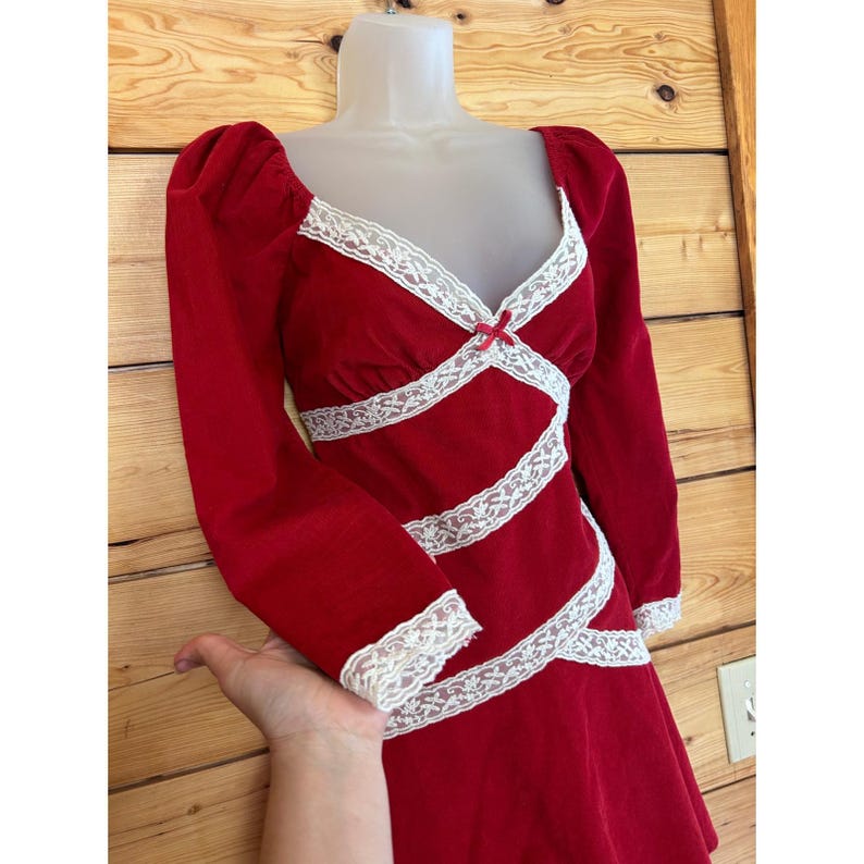 Free People Tennley Red Corduroy Lace Trim Puff Sleev Mini Dress Sweethear Small image 3