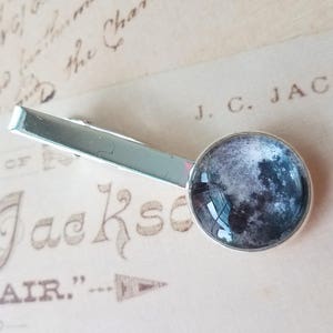 20% OFF -- 18 mm Black and white Full Moon Tie clip ,Mens Accessories,Perfect Gift Idea