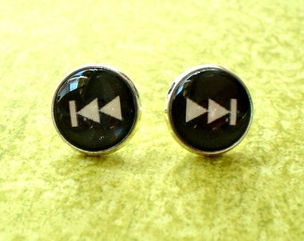 Black and white Forward and Backward Sign Cabochon Stud earrings,Cute Gift Idea