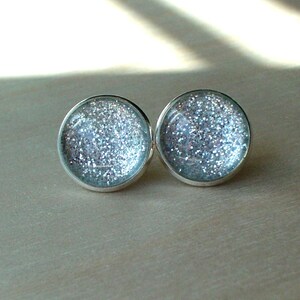 Glittering Silver Stud Earring / Beautiful Gift for her