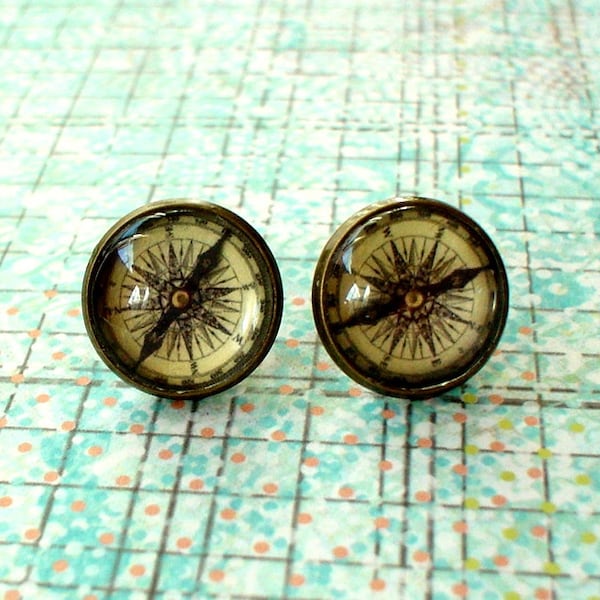 Vintage Compass Cabochon Stud Earrings,Earring Post,Beautiful Gift