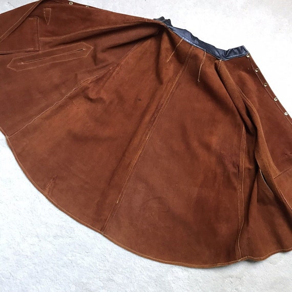 Vintage Leather Suede Cape Small Cottage Hunter V… - image 7