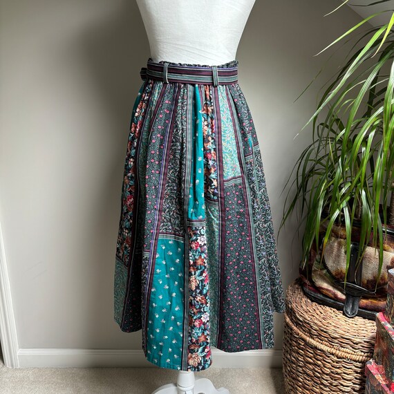 Vintage Suttles & Seawinds Patchwork Quilt Skirt … - image 2
