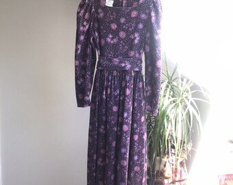 Vintage Laura Ashley Corduroy Purple Dress US 10 Prairie Fairy Cottage Floral Pink 80s 90s Belted Tie Square Neck