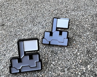 Nes - Broken Castle Enamel Pin