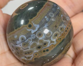 Rara sfera di diaspro oceanico da collezione, sfera di cristallo orbicolare da 36 mm, pezzo unico.