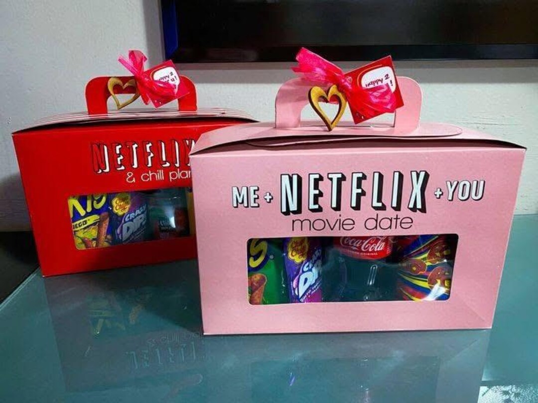 You Netflex Box NETFLIX BOX Valentine Anniversary Netflix Red Black Pink Boxes PDF Not ...