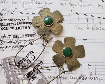Boho Flower Power Earrings: Emerald Green Hippie Earrings