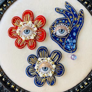 Parche del mal de ojo bordado a mano con cuentas - Aplicación de ojo de terciopelo bordado a mano - Parche de símbolo de protección colorido de alta gama para chaquetas, bolsos y ropa.