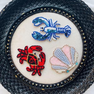 Patch animal océan en perles - crabe, homard, tortue, applique de nacre pour vestes, sacs et décoration de tenue de plage