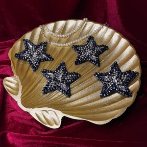 Luxe patch met kristallen ster | Zwarte strass-appliqué met kralen | Dark-glamour statement-sterpatch voor blazer, jas en tas