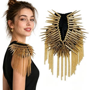 Schouderstuk met spikes en franjes | Punk schouderapplicatie voor jassen, blazers en podiumoutfits