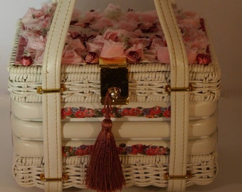 Sac  à main vintage 1960  "Sugar Cake" pièce unique  insolite french touch upcycling sac de soirée mariage surcyclage cadeau pour elle