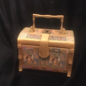 Sac à main vintage Sublime Renaissance pièce uniqu insolite sac de soirée upcycling mariage coffret à bijoux cadeau pour elle image 1