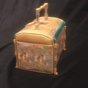 Sac à main vintage Sublime Renaissance pièce uniqu insolite sac de soirée upcycling mariage coffret à bijoux cadeau pour elle image 3