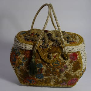 Sac à main vintage 1960 Golden LIon pièce unique retro chic insolite steampunk upcycling purse embellished bag cadeau pour elle image 2