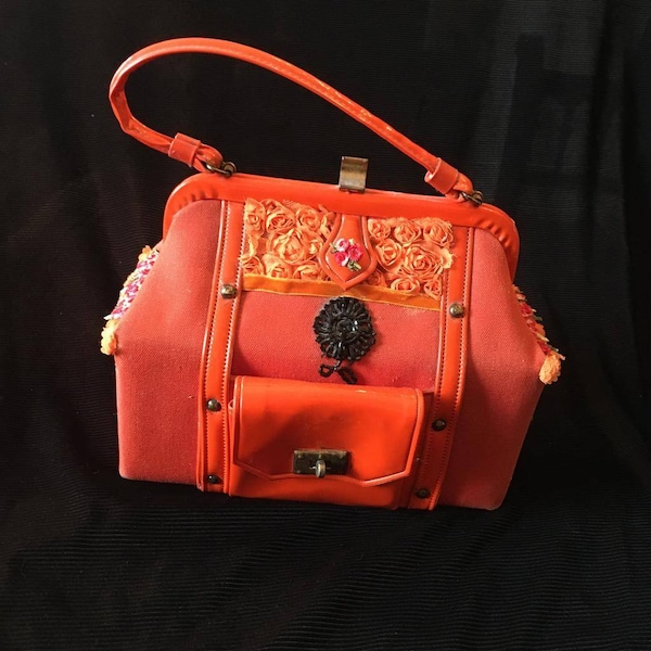 Sac à main vintage 1970  "Exquise Orange"   pièce unique  insolite steampunk upcycling sac de soirée mariage surcyclage cadeau pour elle