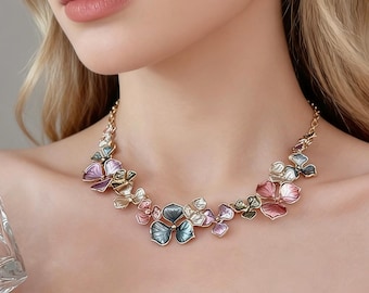 Collier décoratif fleur en émail coloré | Ras de cou floral pastel | Cadeau pour elle | Collier de demoiselle d'honneur printanier