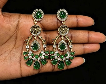 Boucles d'oreilles pendantes vintage or, vert émeraude, perles de cristal, perles