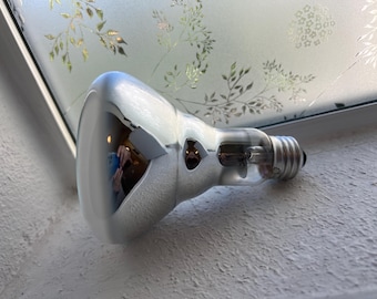 Philips BR30 Incandescent Flood Light Bulb, 65W Dimmable 620 lumens
