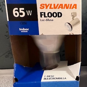 Sylvania 65W BR30 Indoor Floodlight Bulb, Dimmable Incandescent (1 Bulb)