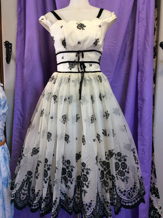 precious Black& white Party/prom Dress