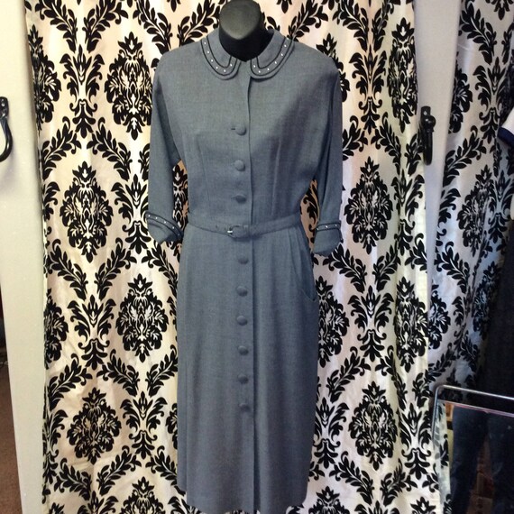Adorable 1940's Sheath Dress