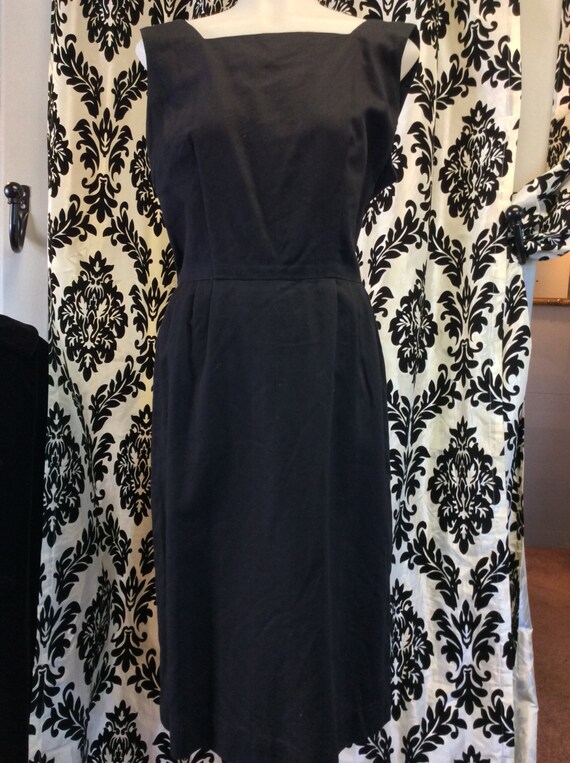 Adorable 1950's Little Black Dress
