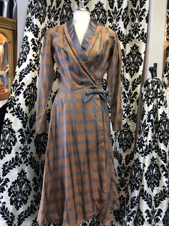 Stunning 40's Grey & Honey Plaid Dress